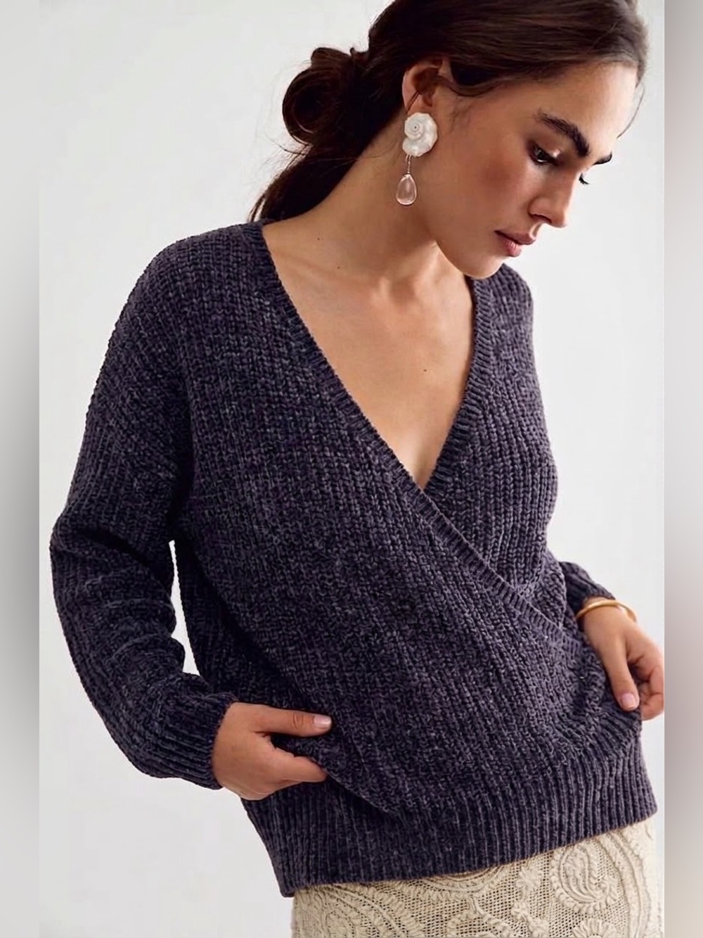 Wishlist Chenille V Neck Oversized Sweater Size M/L Boho Chic Longe Cottagecore